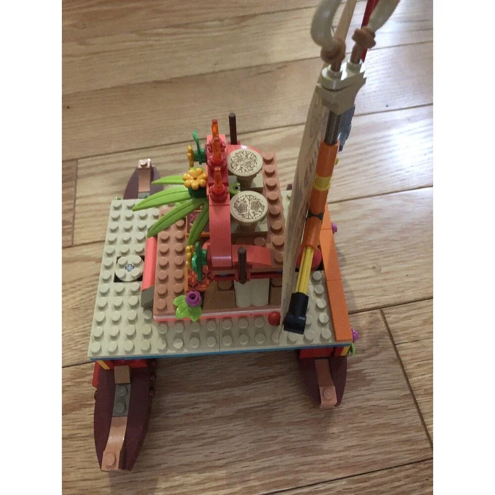 LEGO Disney Princess Moana Wayfinding Boat 43210 Complete‎ w/ manual without Box
